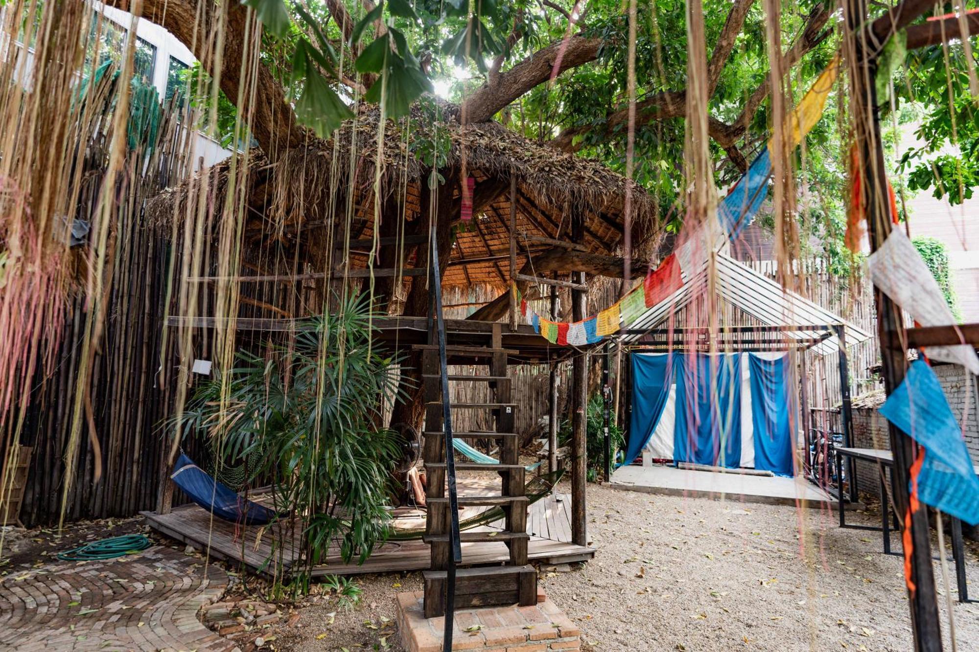 Mammoth Boutique Hotel Chiang Mai Exterior foto